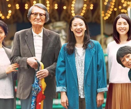 最近的年輕人，開始流行當(dāng)“過年主理人”